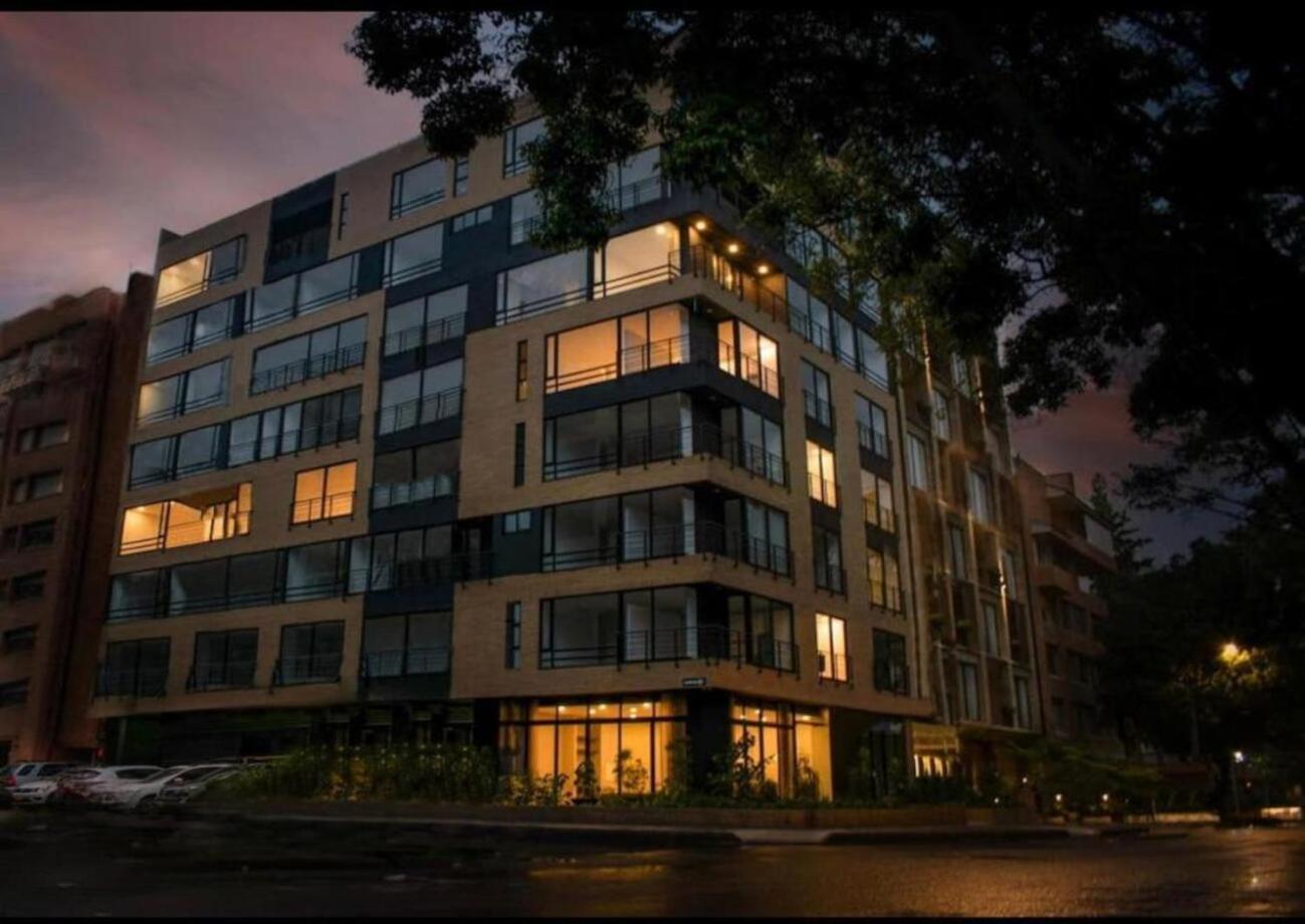 Exclusive Loft Near El Virrey Park By Letoh 402 Bogotá